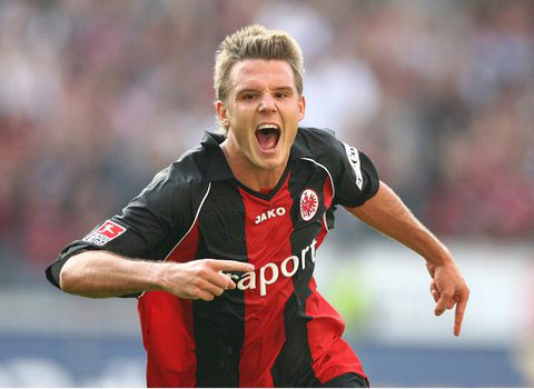 同样备受关 同样备受关